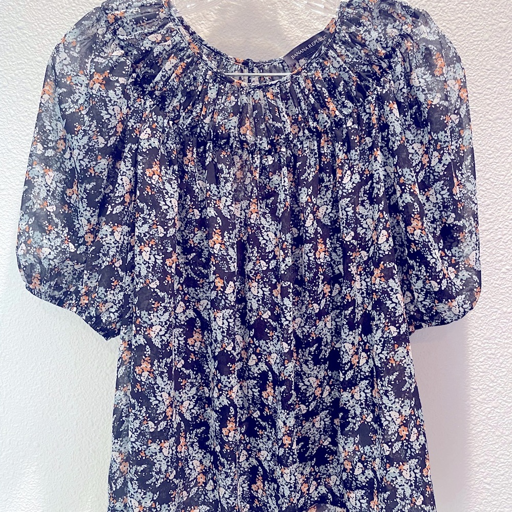 Banana republic top